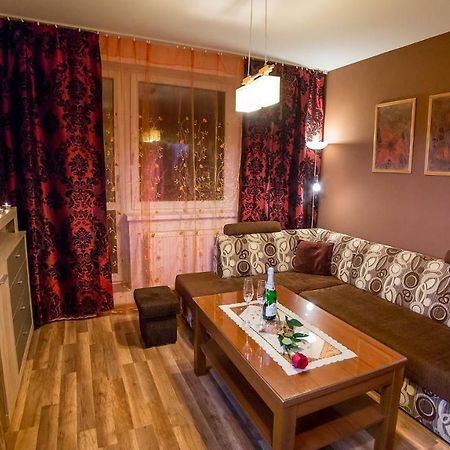 High Tatras - Patris 27 Apartment ตาตรันสกา ชตราบา ภายนอก รูปภาพ